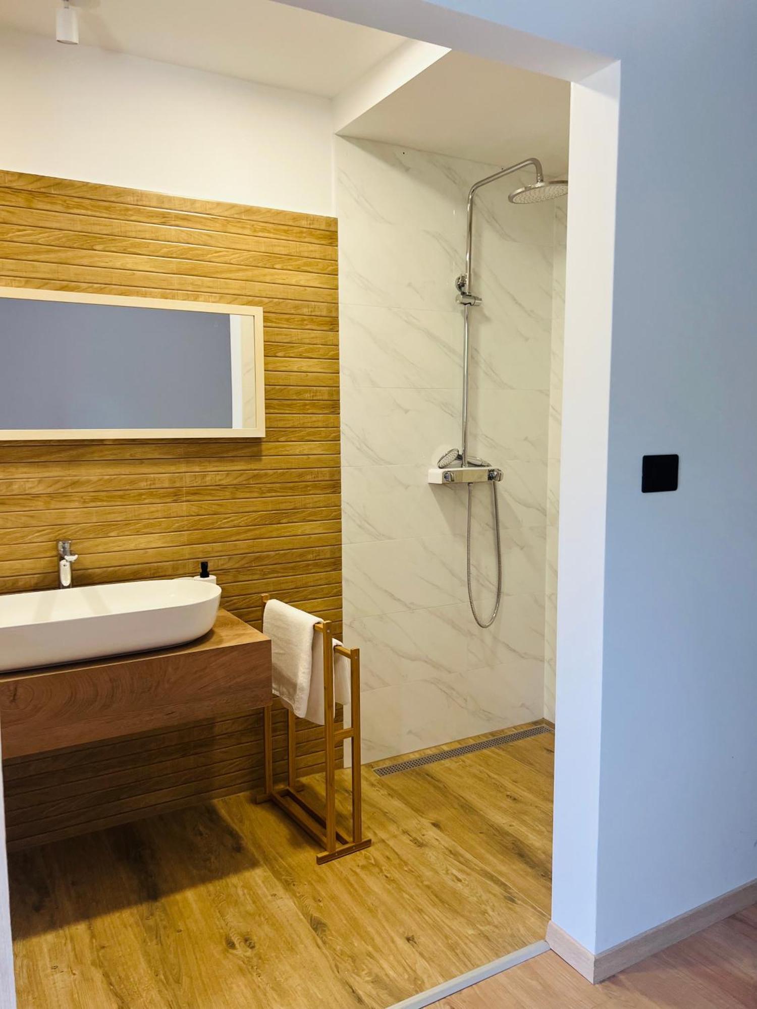 Vila Prisunca Jacuzzi & Swimming Pool Pazin Exterior photo